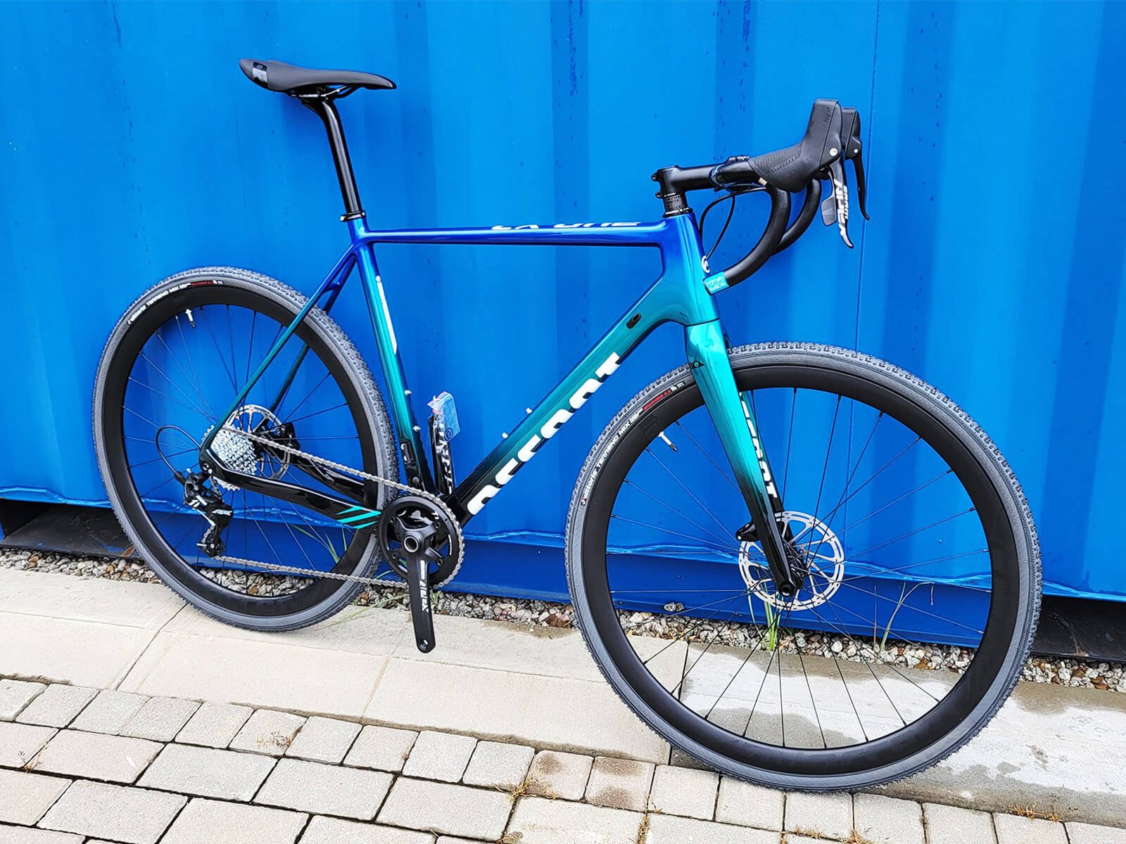 CX ONE CARBON APEX Accent